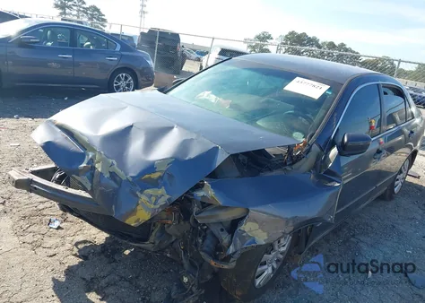 2004 Honda Accord 2.4 Lx z USA, uszkodzony, nr VIN 1HGCM56394A108392